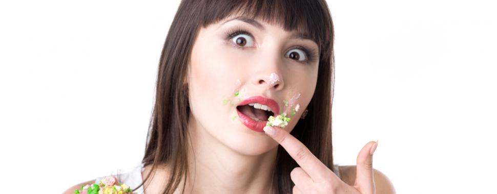 O que você come influencia na sua saúde bucal. Entenda como isso acontece